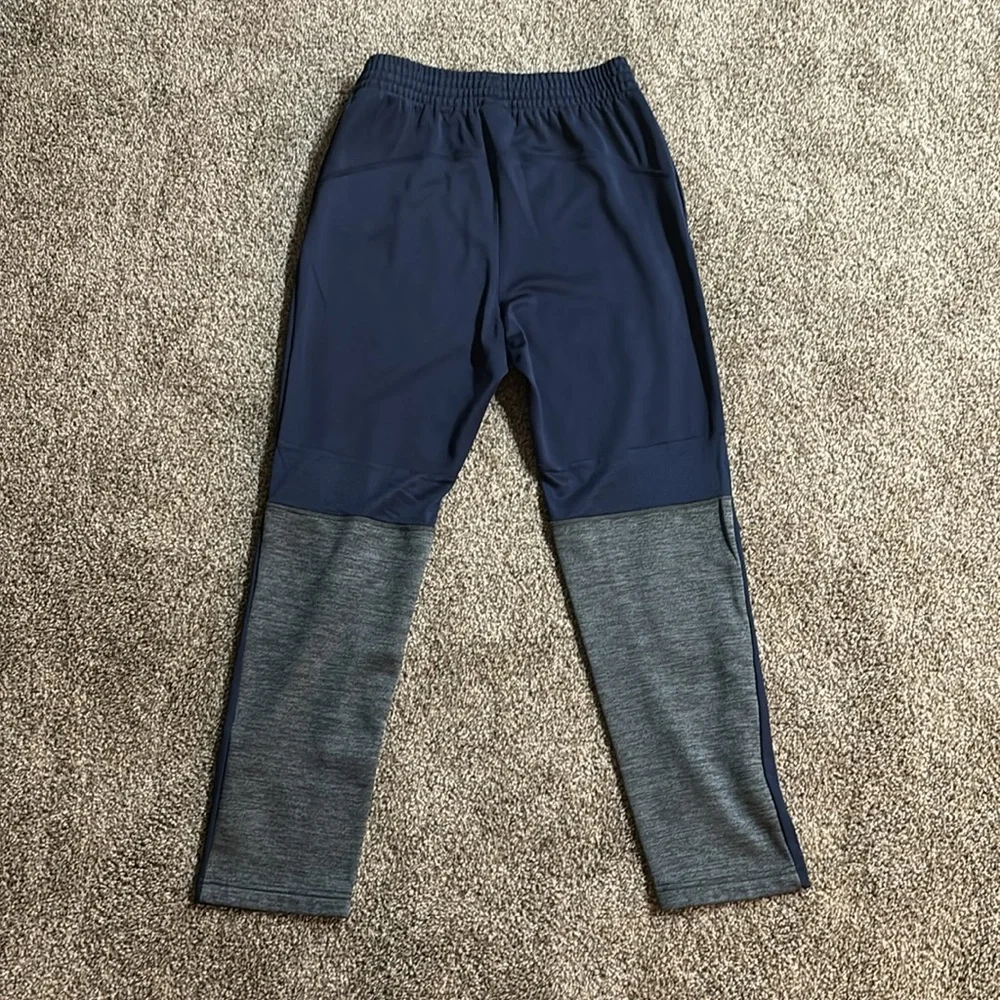 Adidas NBA Cleveland Cavs Sweatpants - Picture 2 of 4